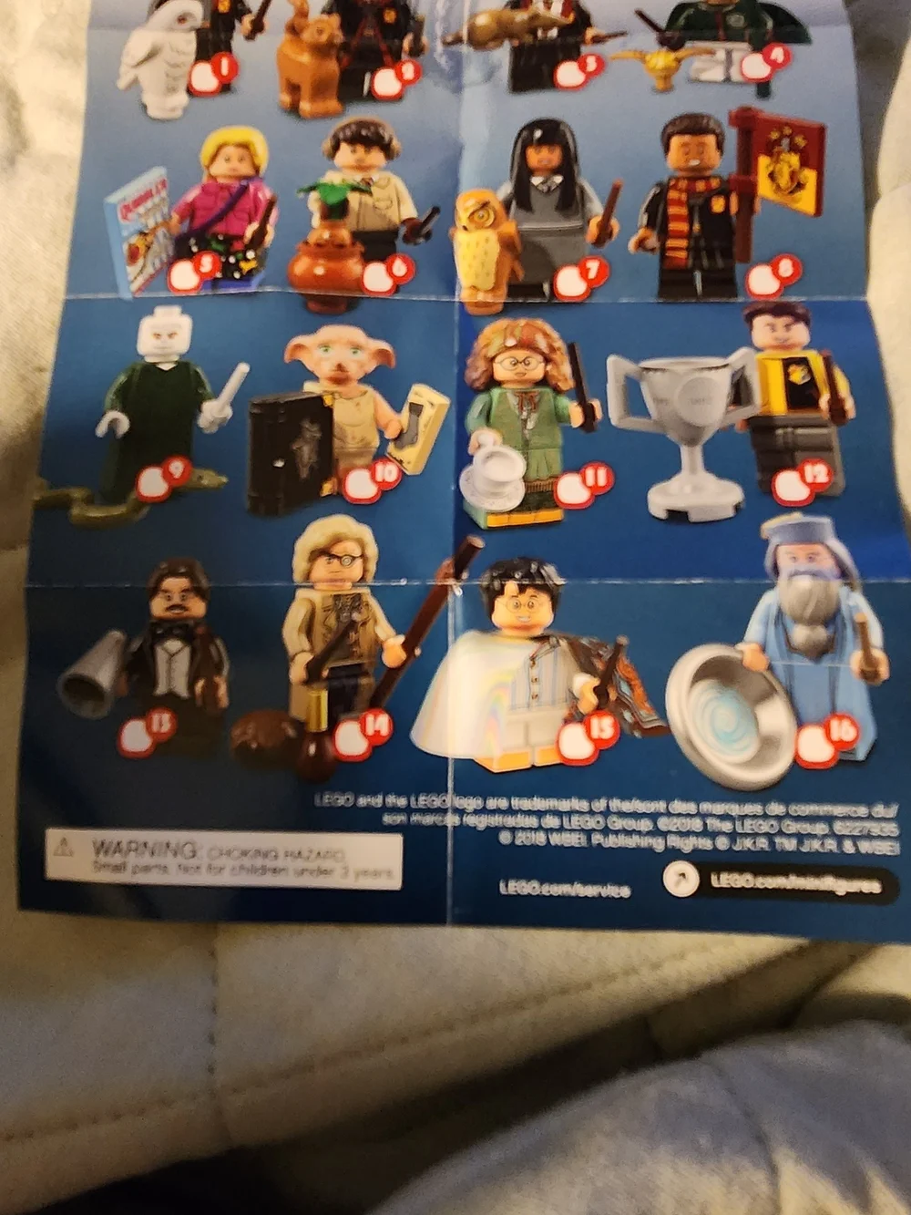 Lego Gryffindor Student Minifigure with Red and Brown Flag